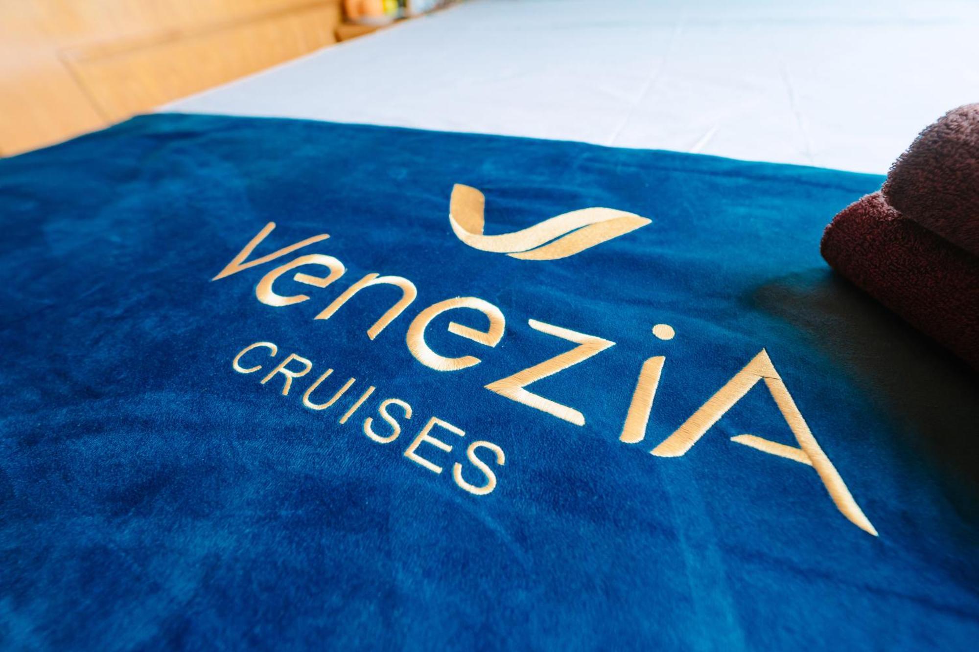 Venezia Cruises Otel Ha Long Dış mekan fotoğraf