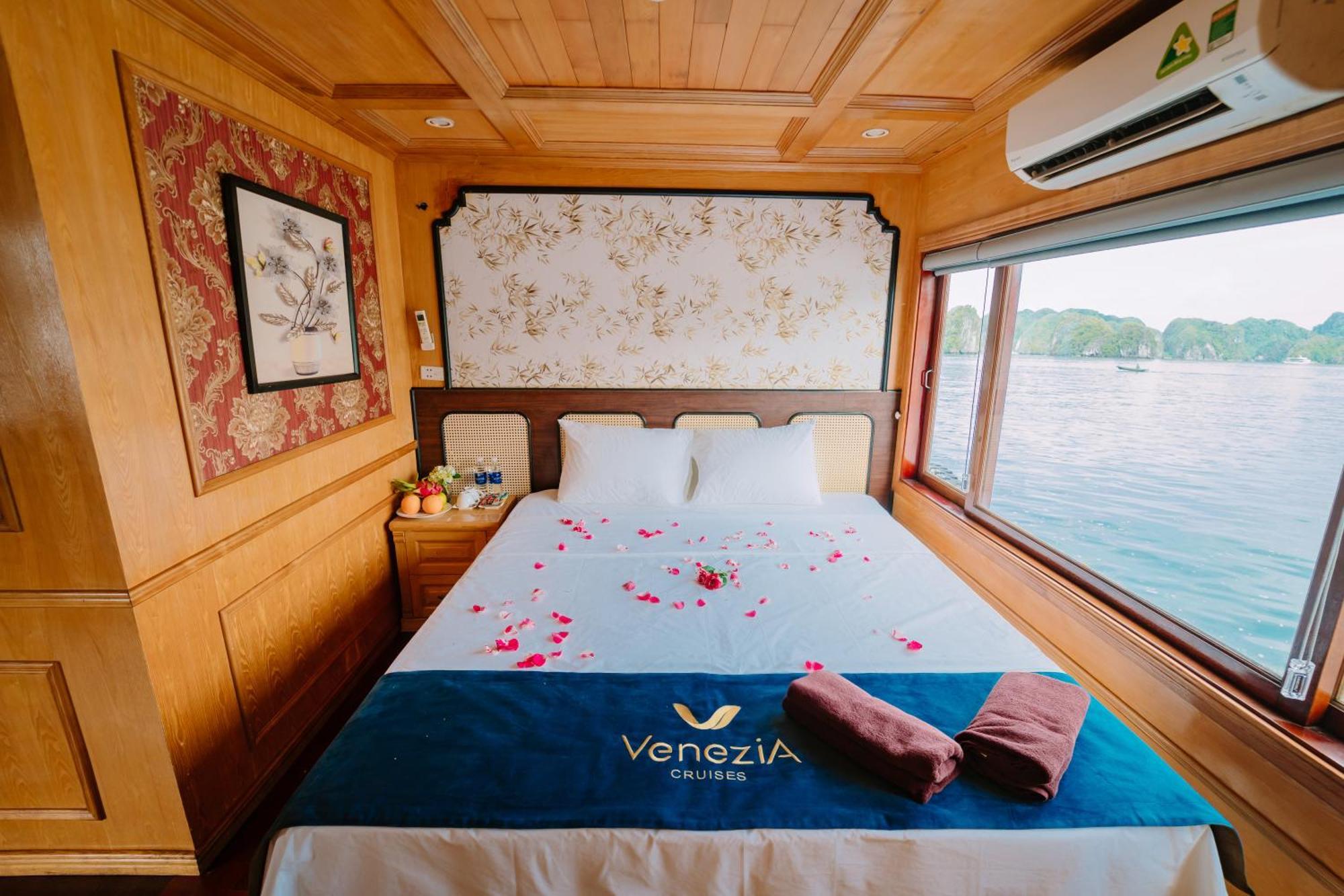 Venezia Cruises Otel Ha Long Dış mekan fotoğraf
