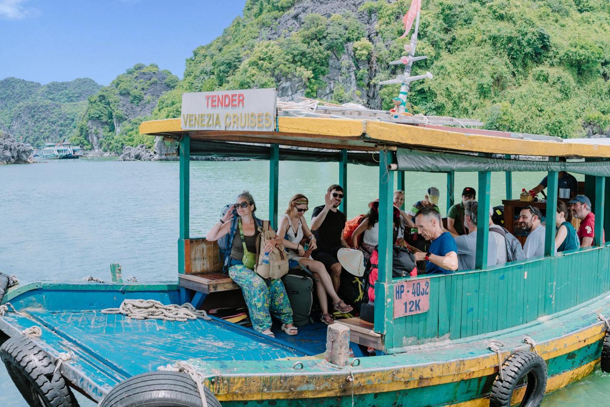 Venezia Cruises Otel Ha Long Dış mekan fotoğraf